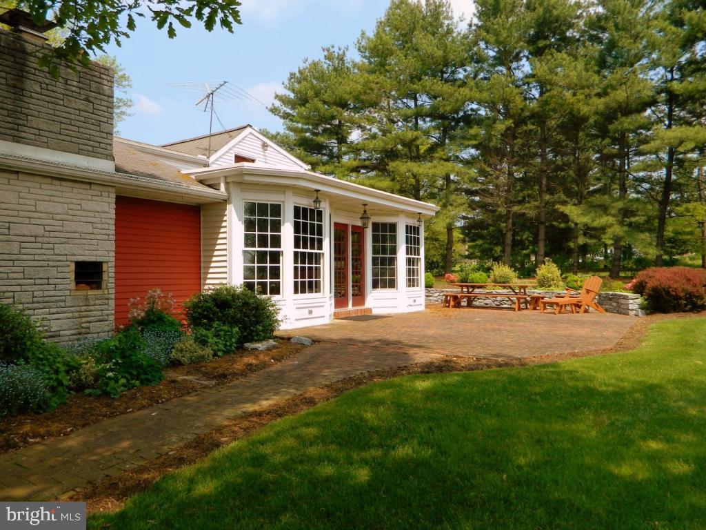 1021 Pine Hill Road Lititz, PA 17543 - Photo 44 of 61