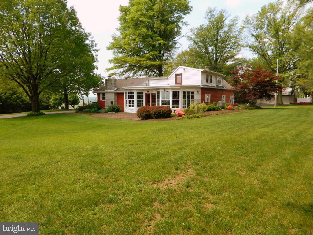 1021 Pine Hill Road Lititz, PA 17543 - Photo 46 of 61