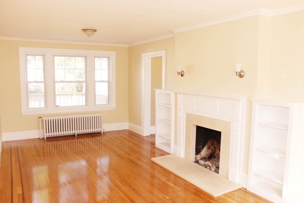 73 Commodore Road Worcester, MA 01602 - Photo 3 of 30 Gallery Image 3