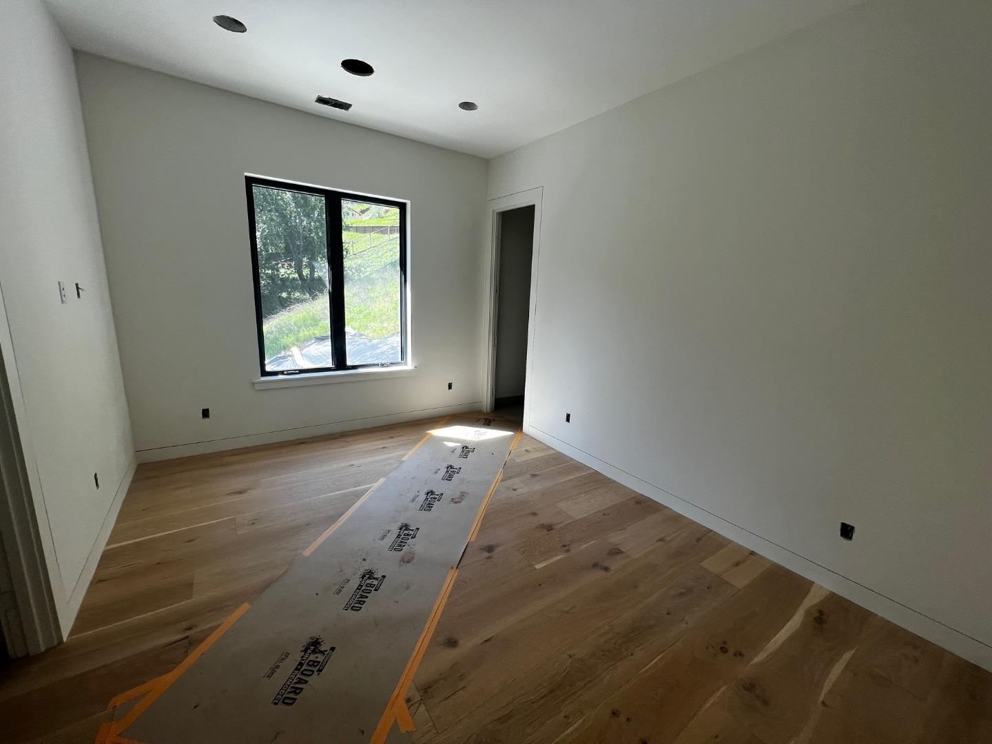 19042 Overlook Road Los Gatos, CA 95030 - Photo 25 of 26 Gallery Image 25