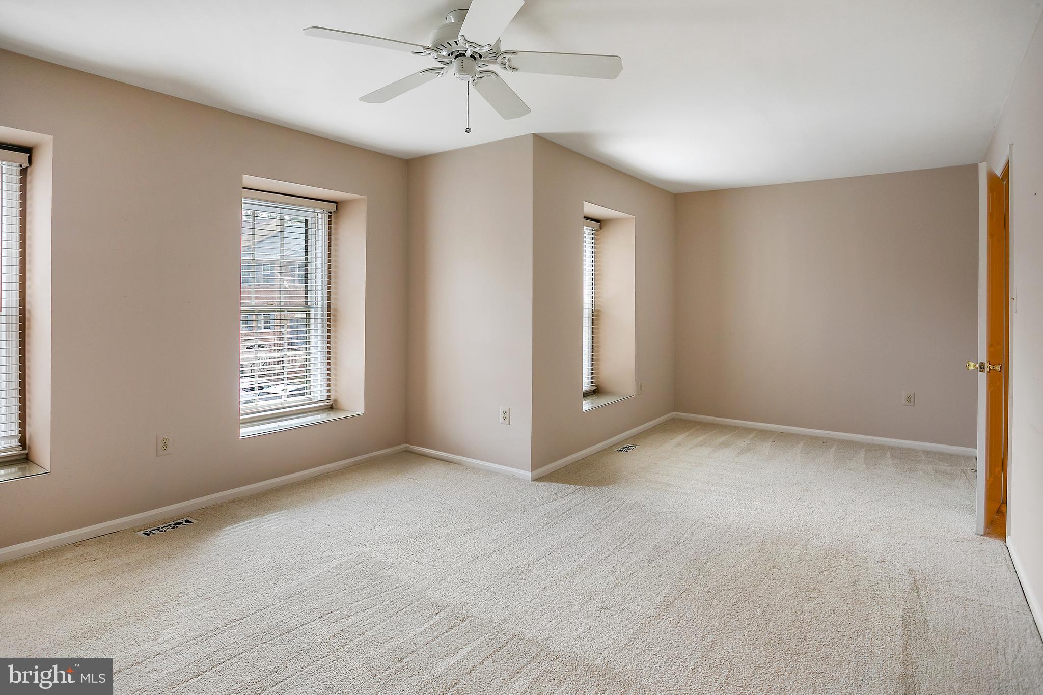 7205 Gentian Court Springfield, VA 22152 - Photo 13 of 38