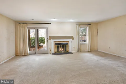 $605,000 | 7205 Gentian Court, Springfield, VA 22152