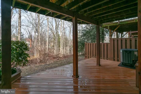 $605,000 | 7205 Gentian Court, Springfield, VA 22152