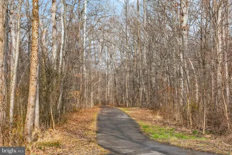 $605,000 | 7205 Gentian Court, Springfield, VA 22152