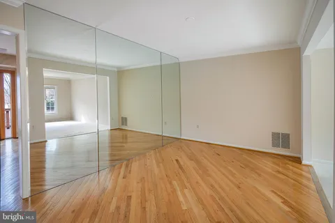 $605,000 | 7205 Gentian Court, Springfield, VA 22152