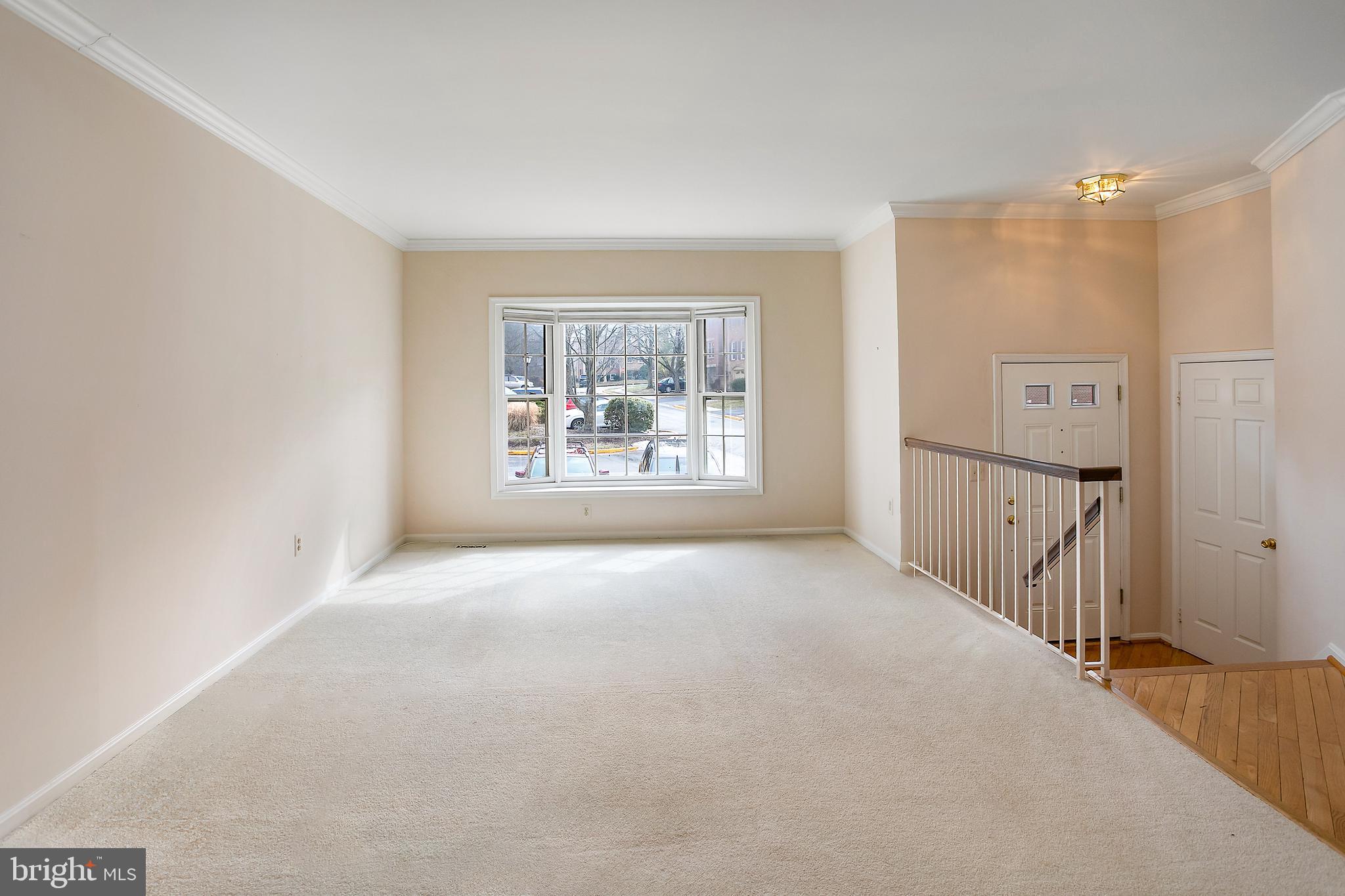 7205 Gentian Court Springfield, VA 22152 - Photo 5 of 38