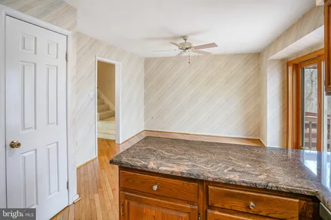 $605,000 | 7205 Gentian Court, Springfield, VA 22152