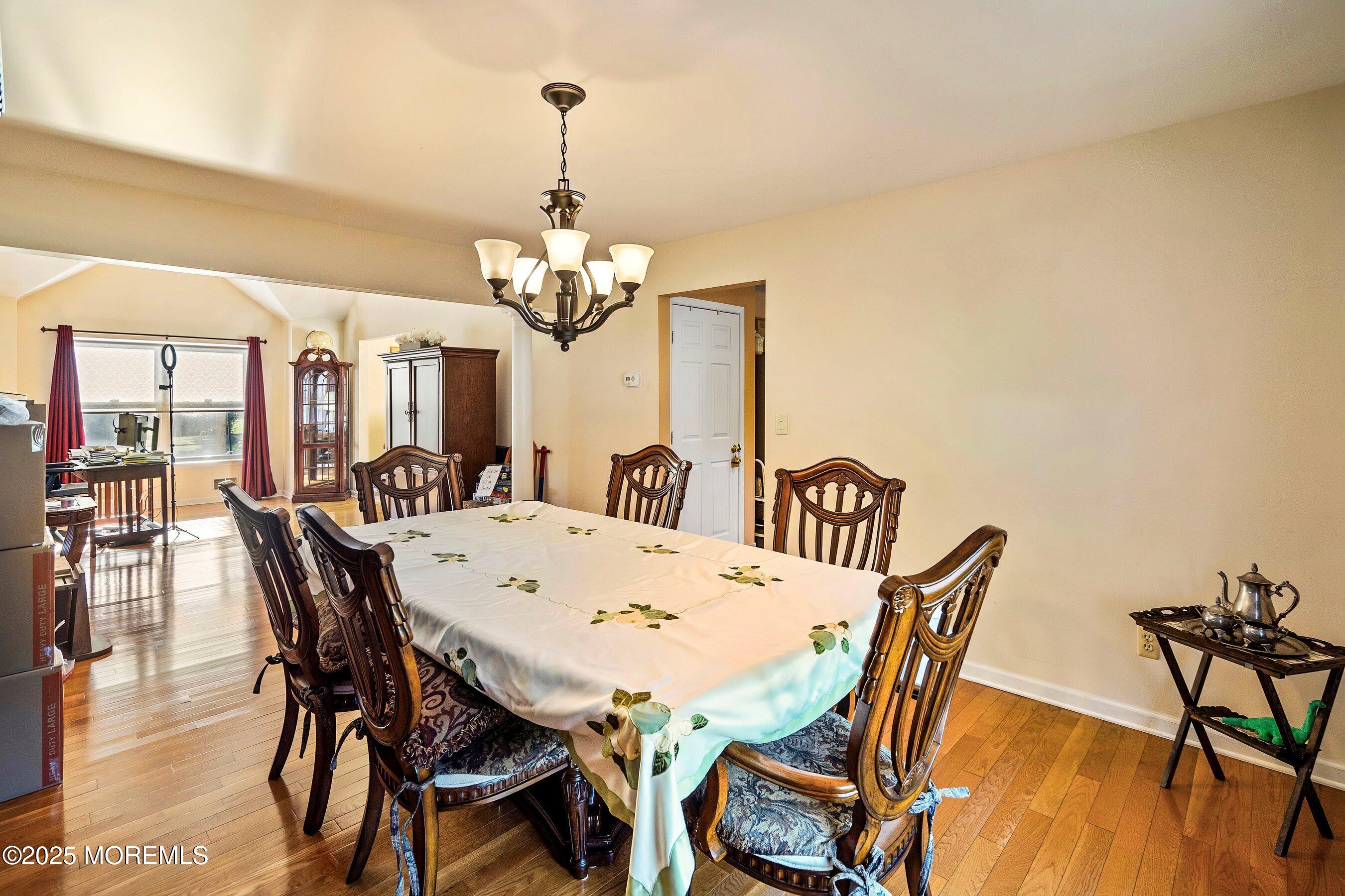20 Georgia Road Freehold, NJ 07728 - Photo 8 of 42 15-Dining 1B
