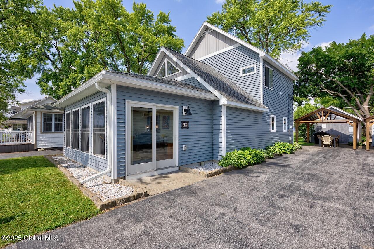 8 Riley Cove Road Malta, NY 12020 - Photo 10 of 58 1 (2)