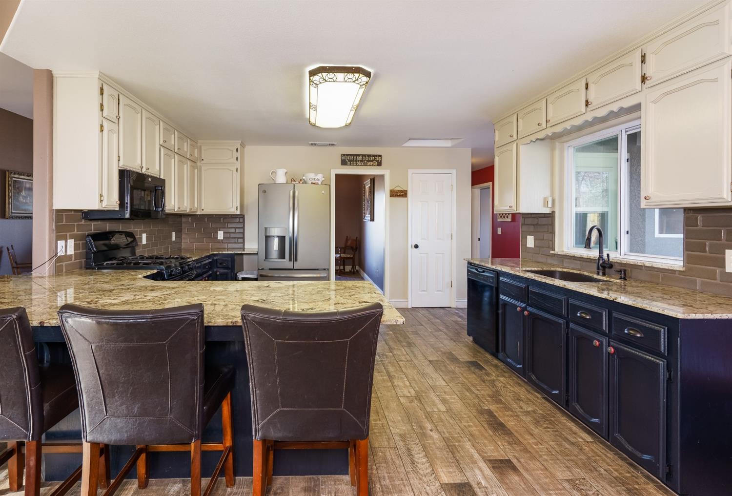 40662 Rancho Ramon Court Coarsegold, CA 93614 - Photo 12 of 50 Gallery Image 12