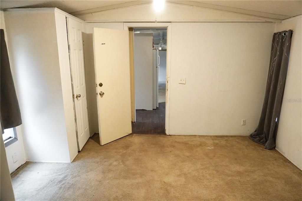 7230 James Stanaland Road Plant City, FL 33567 - Photo 21 of 26 a view of a small space