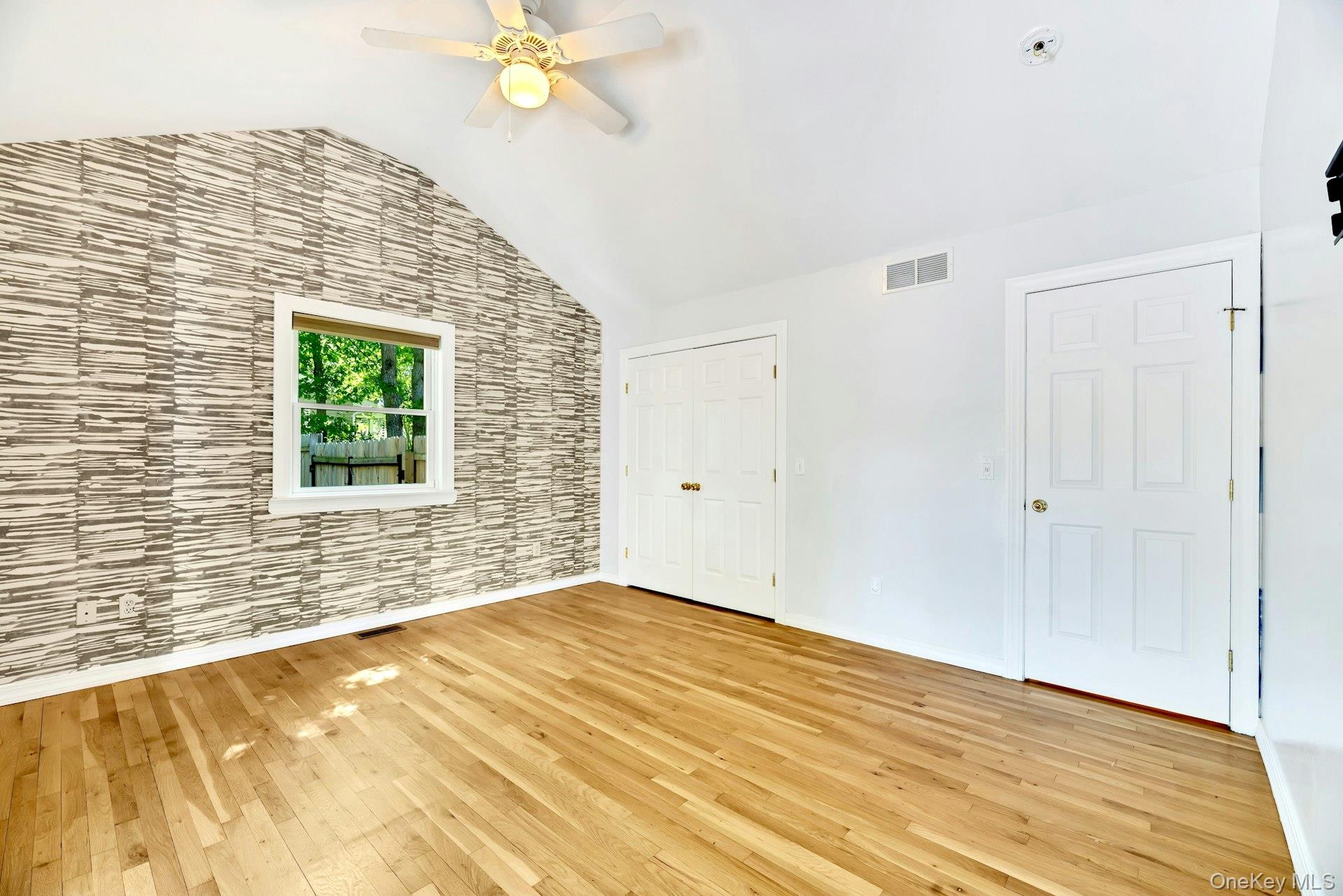 46 Sherwood Road Hampton Bays, NY 11946 - Photo 16 of 38