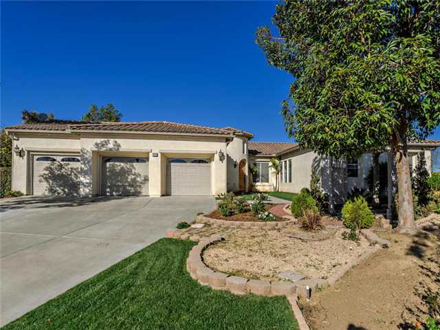 1255 Firecrest Way Fallbrook, CA 92028 - Photo 1 of 25