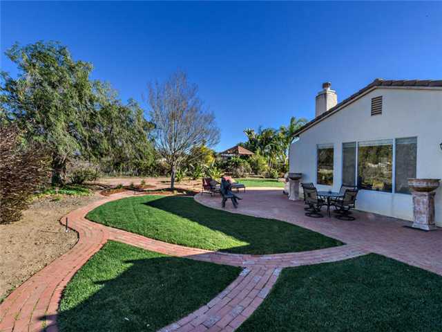 1255 Firecrest Way Fallbrook, CA 92028 - Photo 11 of 25