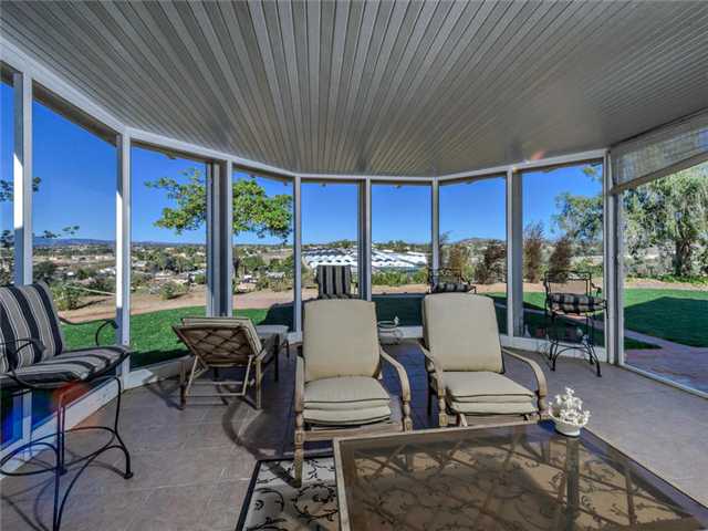 1255 Firecrest Way Fallbrook, CA 92028 - Photo 7 of 25