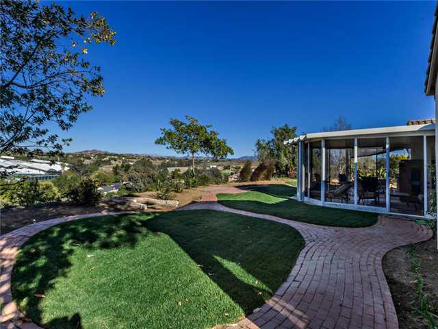 1255 Firecrest Way Fallbrook, CA 92028 - Photo 10 of 25