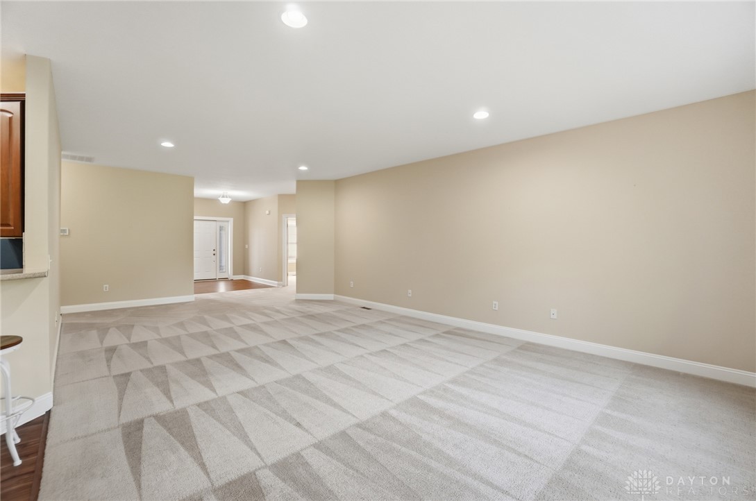 1952 Barnhart Road Troy, OH 45373 - Photo 14 of 83
