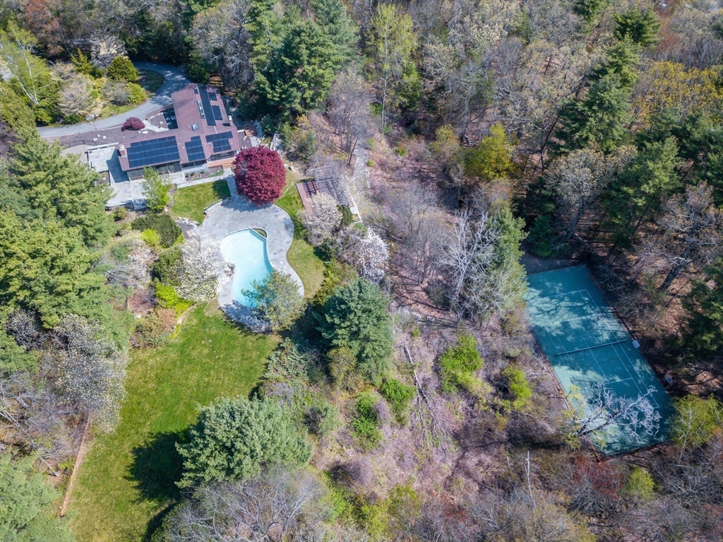 53 Stonehedge Road Lincoln, MA 01773 - Photo 40 of 42 Gallery Image 40