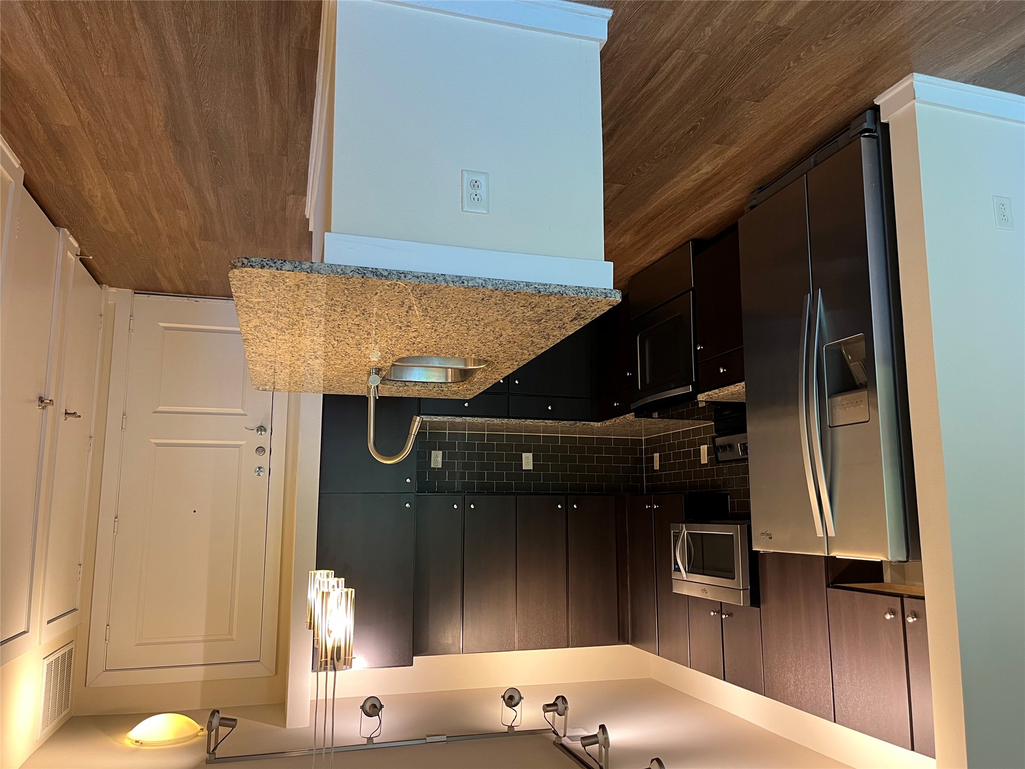 1900 Barton Springs Road, Unit 4017 Austin, TX 78704 - Photo 8 of 34