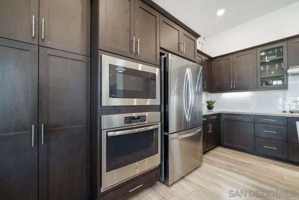 $1,039,000 | 16750 Coyote Bush Drive, Unit 36, San Diego, CA 92127