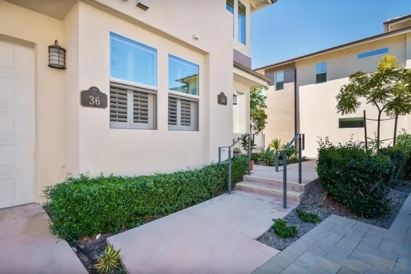$1,039,000 | 16750 Coyote Bush Drive, Unit 36, San Diego, CA 92127