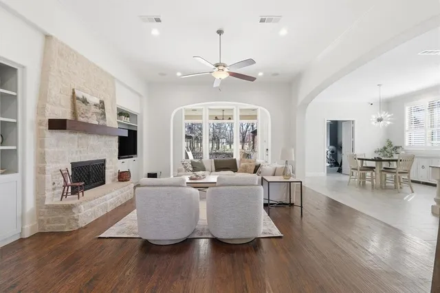 $1,395,000 | 8650 Canyon Crossing, Lantana, TX 76226