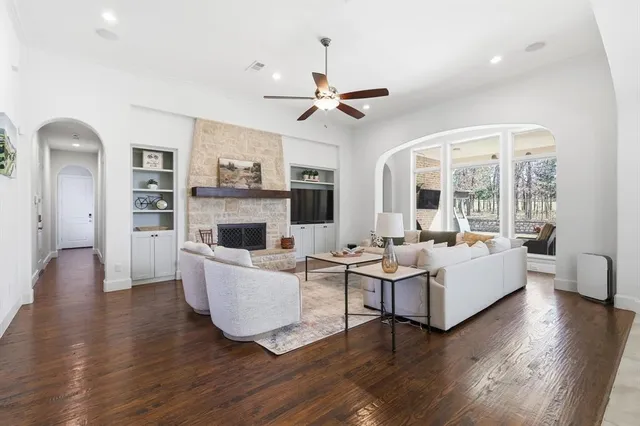 $1,395,000 | 8650 Canyon Crossing, Lantana, TX 76226