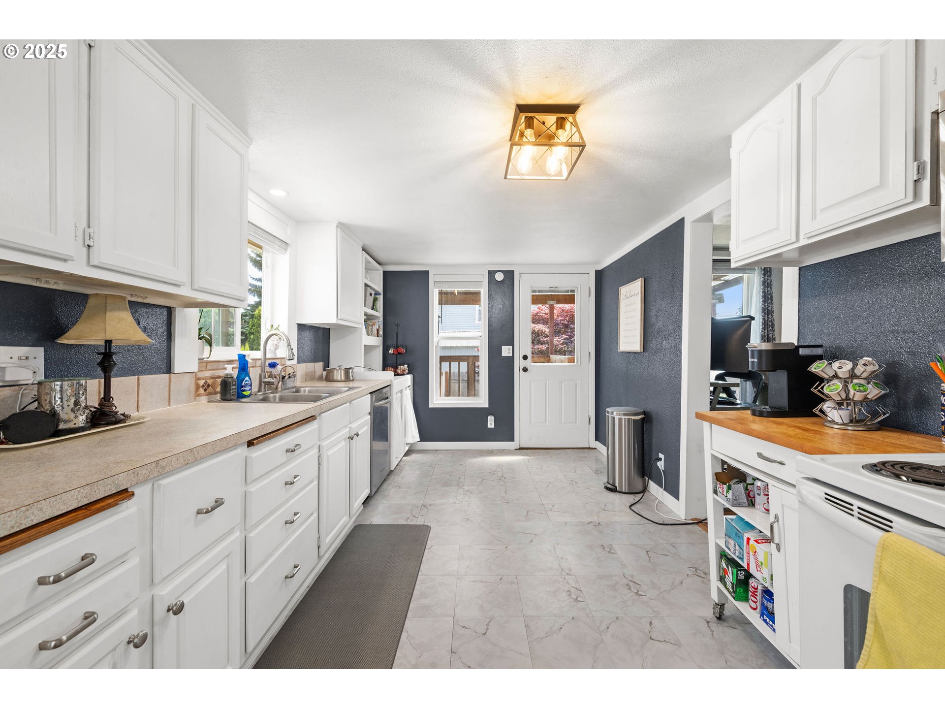 136 North Vernonia Road St. Helens, OR 97051 - Photo 11 of 46 Gallery Image 11