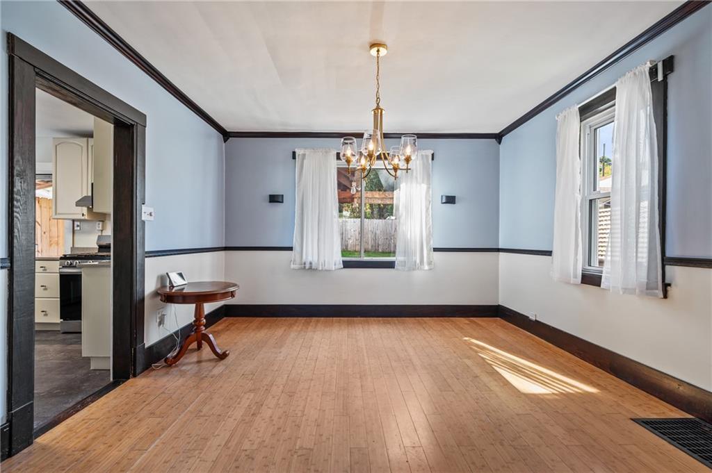 730 6th Avenue Coraopolis, PA 15108 - Photo 11 of 37 Spacious dining area off kitchen and living area