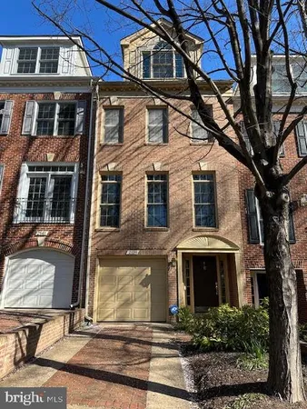 $1,375,000 | 2139 North Pierce Court, Arlington, VA 22209