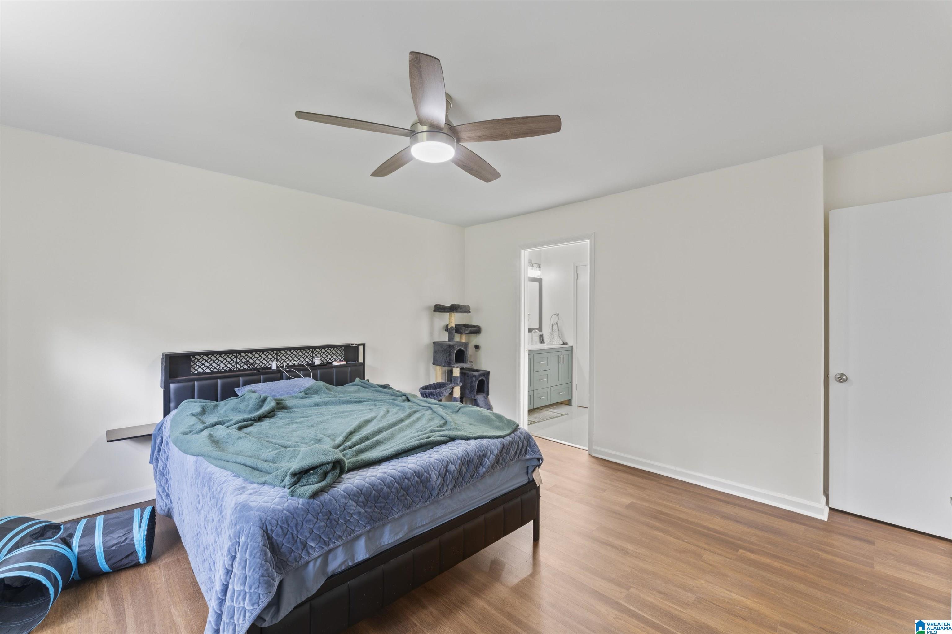 128 Oak Street Alabaster, AL 35114 - Photo 29 of 40