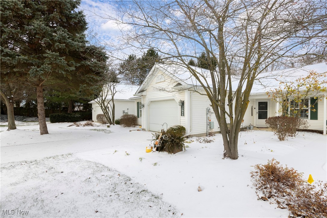 33988 Center Ridge Road North Ridgeville, OH 44039 - Photo 2 of 32 Gallery Image 2