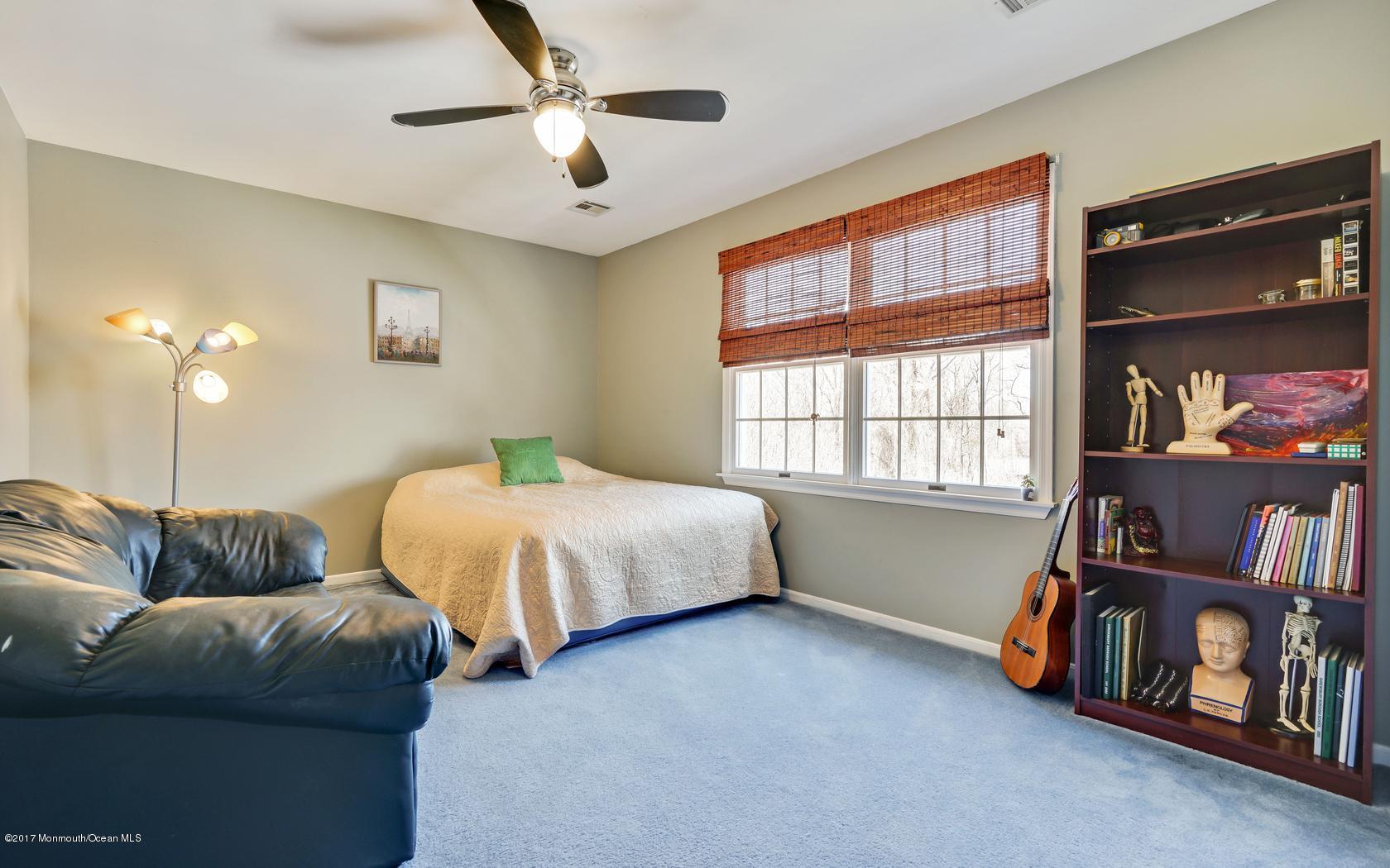 52 Brady Road Shrewsbury, NJ 07702 - Photo 18 of 23 0afeebfb20af0aeb6f4b692e8236c85a