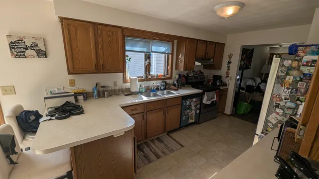 $359,900 | 1420 East Sylvan Avenue, Appleton, WI 54915