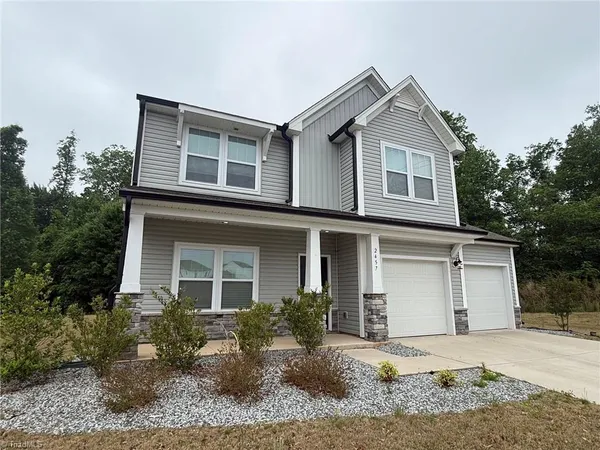 $2,295 | 2457 Dukes Hollow Court, High Point, NC 27265