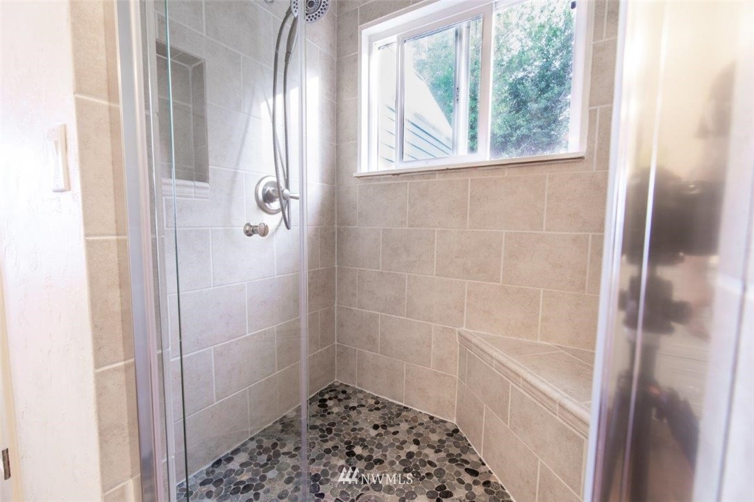 2329 Schirm Loop Road Northwest Olympia, WA 98502 - Photo 14 of 25 Gallery Image 14