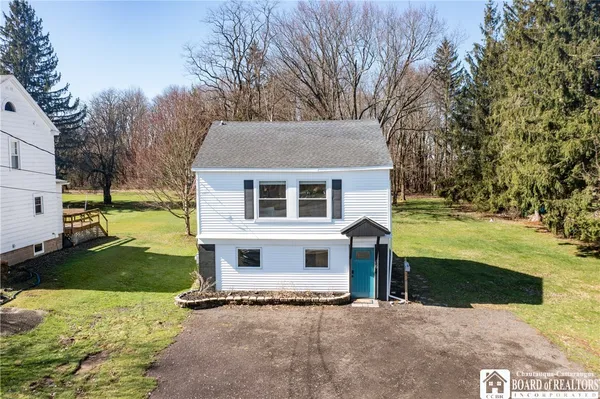 $150,000 | 86 North Erie Street, Chautauqua, NY 14757
