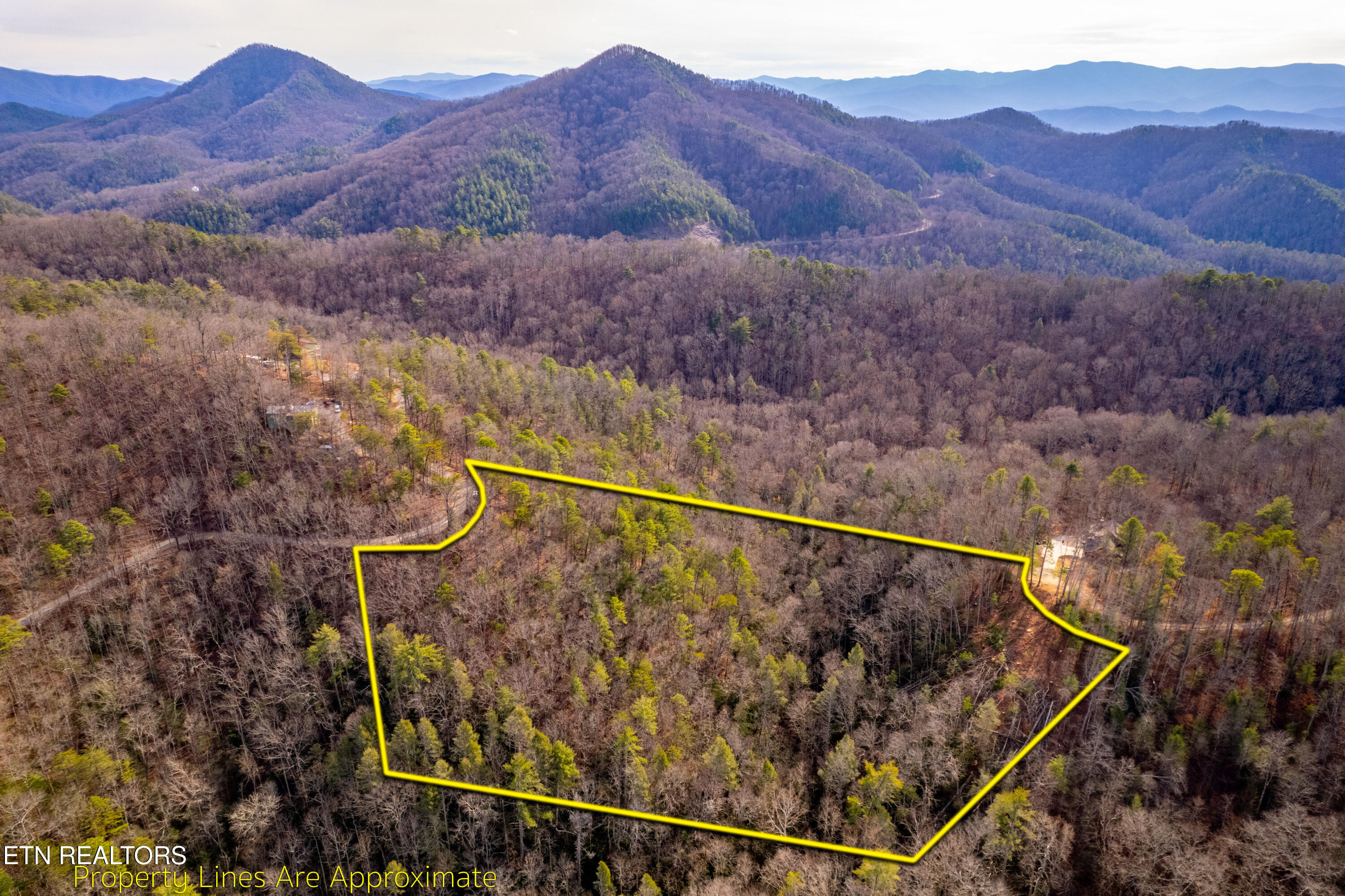 Lot# 6 Taylors Ridge (journeys End ) Road Walland, TN 37886 - Photo 17 of 32 Approximate Property Line