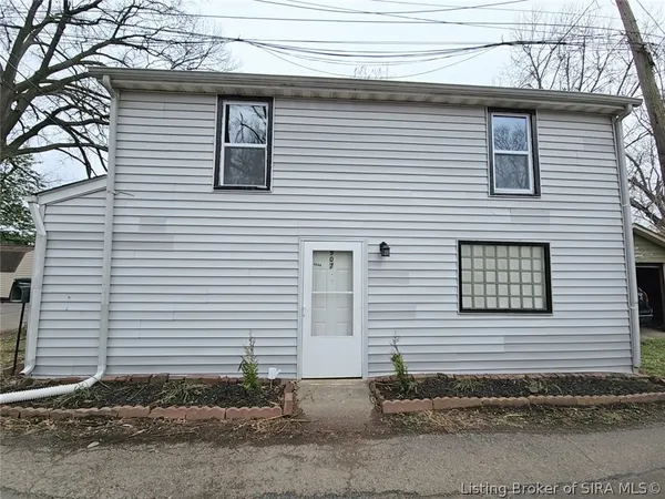 $150,000 | 907 East 10th Street, Jeffersonville, IN 47130