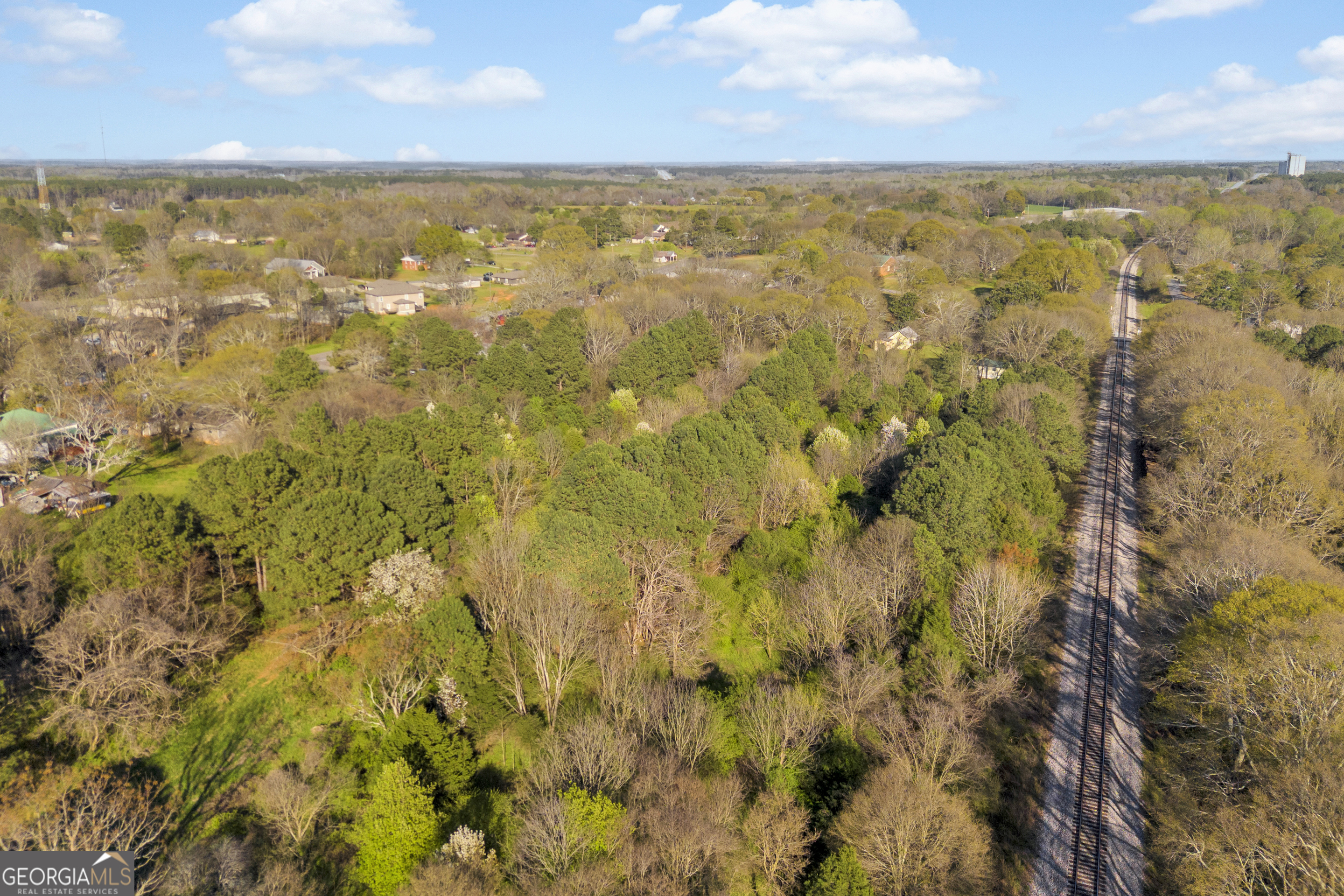 0 Oak Street Comer, GA 30629 - Photo 19 of 20 a view of city and ocean