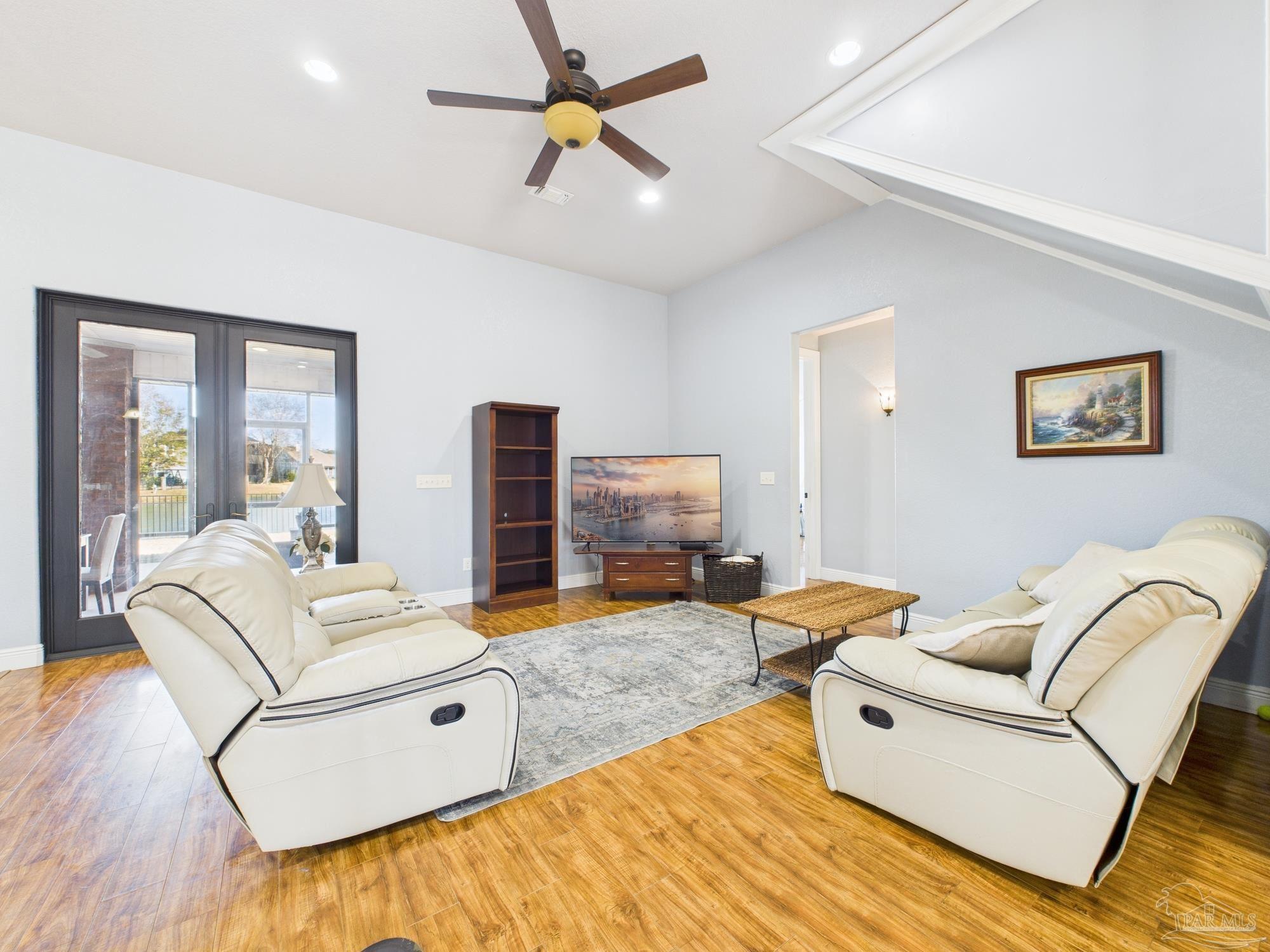 3232 Southfork Drive Pace, FL 32571 - Photo 15 of 71