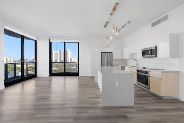 $5,262 | 101 Diplomat Parkway, Unit 1002, Hallandale Beach, FL 33009