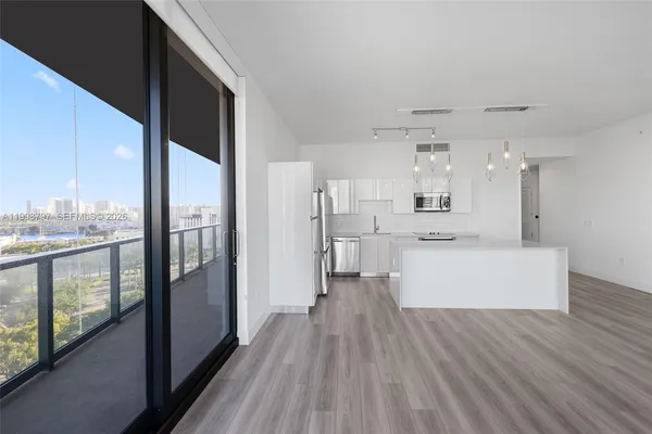 $5,262 | 101 Diplomat Parkway, Unit 1002, Hallandale Beach, FL 33009