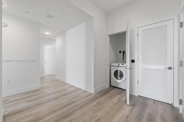 $5,262 | 101 Diplomat Parkway, Unit 1002, Hallandale Beach, FL 33009