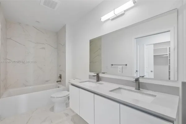 $5,262 | 101 Diplomat Parkway, Unit 1002, Hallandale Beach, FL 33009