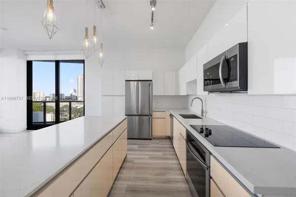 $5,262 | 101 Diplomat Parkway, Unit 1002, Hallandale Beach, FL 33009