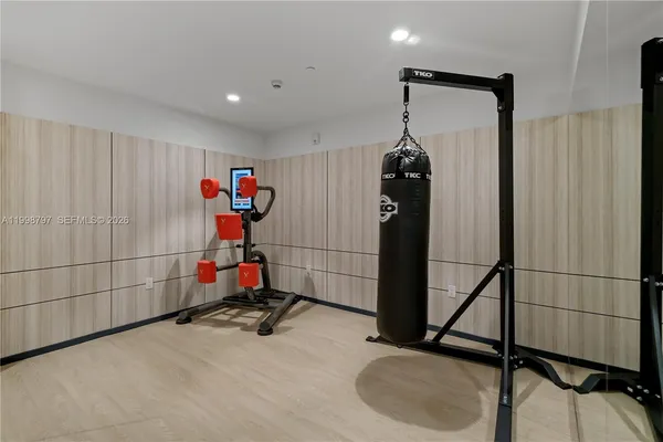 $5,262 | 101 Diplomat Parkway, Unit 1002, Hallandale Beach, FL 33009