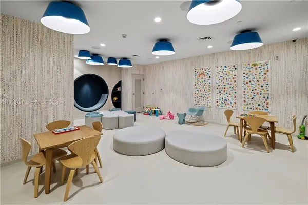 $5,262 | 101 Diplomat Parkway, Unit 1002, Hallandale Beach, FL 33009