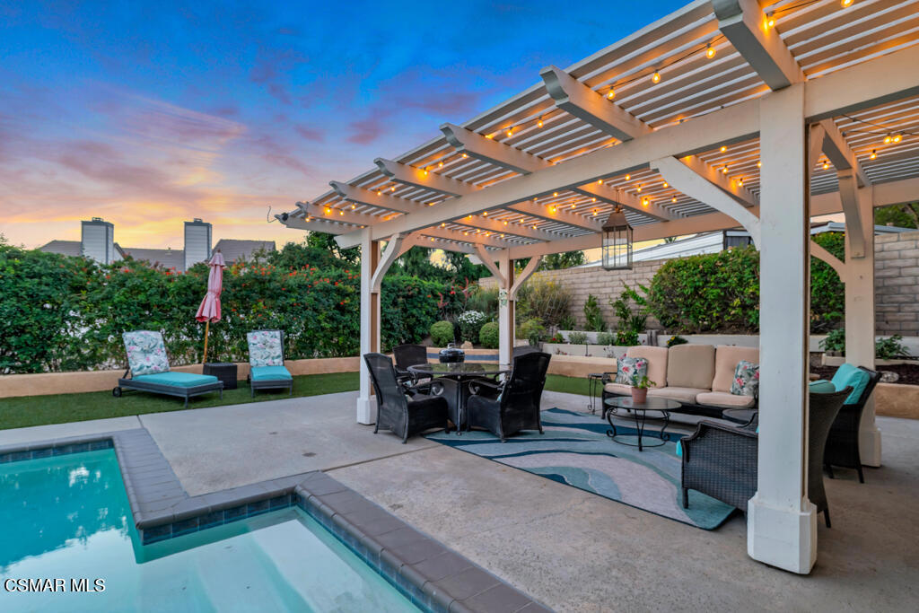 3673 Valencia Avenue Simi Valley, CA 93063 - Photo 4 of 69
