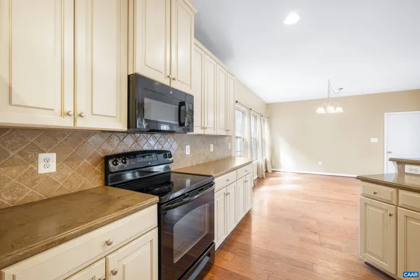$629,900 | 1838 Wickham Place, Charlottesville, VA 22901
